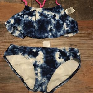 Bathing suit